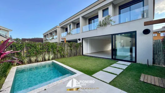 Casa de Condomínio com 4 Quartos à venda, 172m² no Bairro de Juquehy, São Sebastião