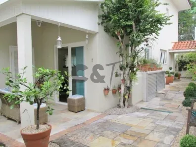 Casa de Condomínio com 4 Quartos à venda, 210m² no Jardim Prudência, São Paulo