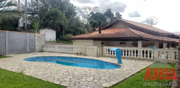 Fazenda/Sítio com 3 Quartos à venda, 350m² no Jardim Estância Brasil, Atibaia