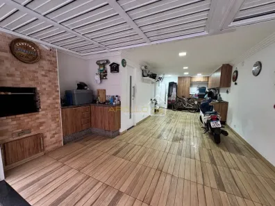 Casa de Condomínio com 2 Quartos à venda, 127m² no Marapé, Santos