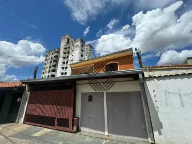 Sobrado com 4 Quartos à venda, 262m² no Vila São Caetano, Sorocaba