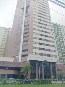 Apartamento com 2 Quartos à venda, 66m² no Centro, Curitiba
