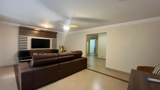 Sobrado com 4 Quartos à venda, 243m² no Jardim Dom Bosco, São Paulo