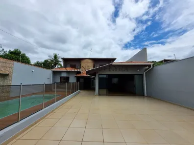 Casa com 3 Quartos à venda, 250m² no Jardim Vila Maria, Jaú