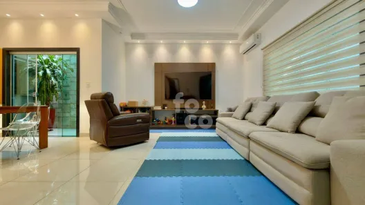 Casa com 3 Quartos à venda, 250m² no Alto Umuarama, Uberlândia
