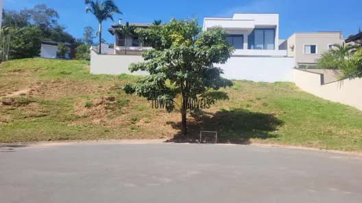 Lote/Terreno à venda, 300m² no Roncáglia, Valinhos