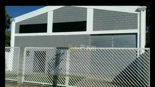 Galpão/Depósito/Armazém à venda, 215m² no Chácaras Acaraí, Hortolândia
