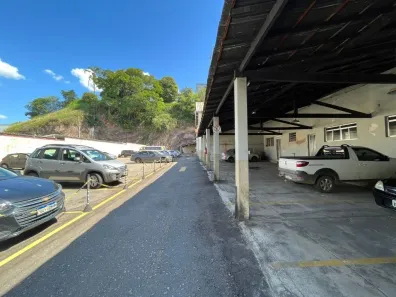 Galpão/Depósito/Armazém para alugar, 2621m² no Centro, Juiz de Fora