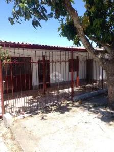 Casa com 2 Quartos à venda, 130m² no Tancredo Neves, Santa Maria