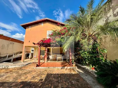 Imóvel Comercial com 4 Quartos à venda, 286m² no Sousas, Campinas