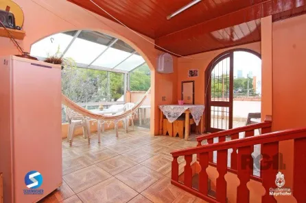 Casa com 3 Quartos à venda, 250m² no Mont Serrat, Porto Alegre