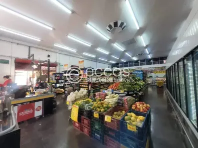 Galpão/Depósito/Armazém à venda, 289m² no Pacaembu, Uberlândia