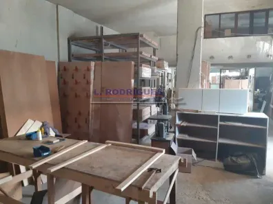Galpão/Depósito/Armazém à venda, 552m² no Ramos, Rio de Janeiro