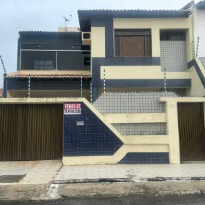 Casa com 4 Quartos à venda, 235m² no Ponto Novo, Aracaju