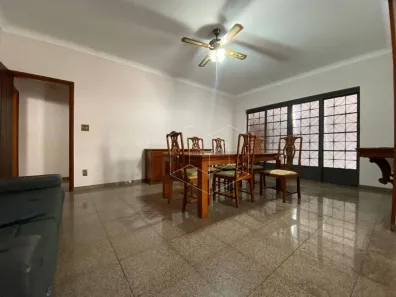 Casa com 4 Quartos à venda, 250m² no Centro, Jaú