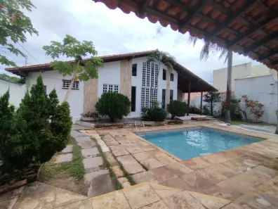 Casa com 6 Quartos para alugar, 800m² no Quintas do Calhau, São Luís