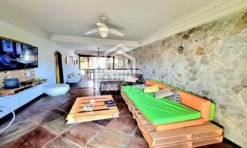 Casa de Condomínio com 3 Quartos à venda, 220m² no Taquara, Rio de Janeiro