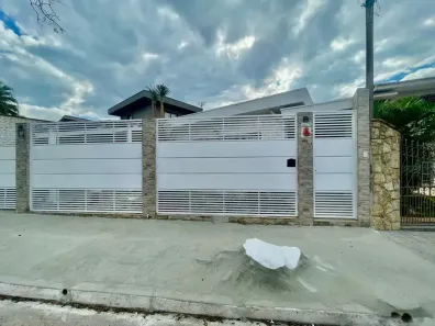 Casa com 3 Quartos à venda, 212m² no Jardim Leonor Mendes de Barros, São Paulo