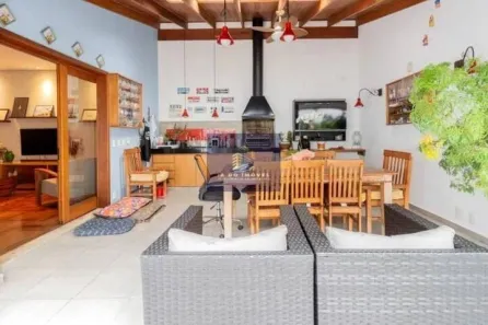 Casa com 3 Quartos à venda, 230m² no Parque Colonial, São Paulo