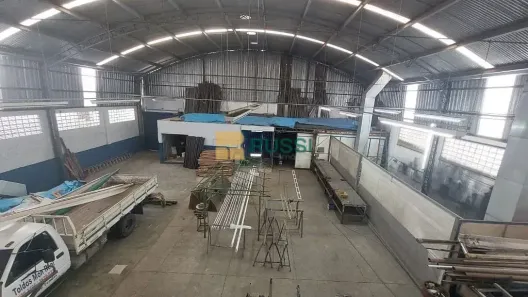Galpão/Depósito/Armazém à venda, 689m² no Vila Tesouro, São José dos Campos