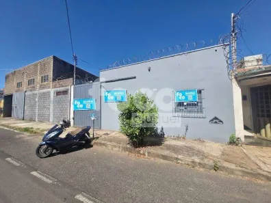 Galpão/Depósito/Armazém para alugar, 229m² no Marta Helena, Uberlândia