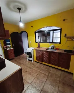 Sobrado com 5 Quartos à venda, 240m² no Parque América, São Paulo