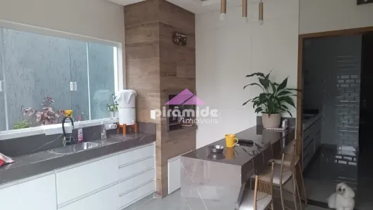 Casa com 3 Quartos à venda, 230m² no Bairro do Grama, Caçapava
