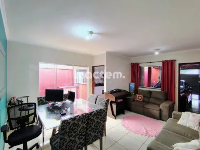 Casa com 3 Quartos à venda, 101m² no Sumarezinho, Ribeirão Preto