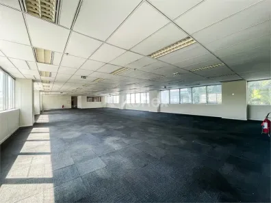Sala Comercial para alugar, 457m² no Vila Cordeiro, São Paulo