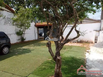 Casa com 2 Quartos à venda, 132m² no Parque Santo Antônio, Jacareí