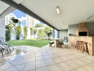Casa de Condomínio com 3 Quartos à venda, 395m² no Parque Residencial Alcântara, Londrina