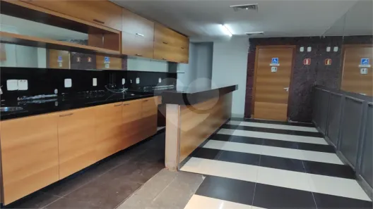 Ponto Comercial à venda, 78m² no Enseada do Suá, Vitória