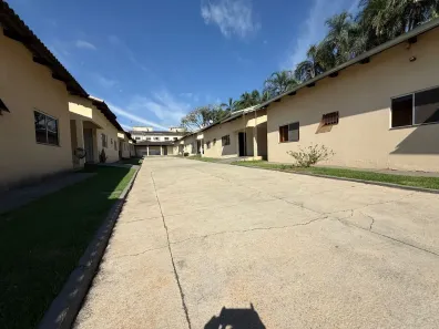 Casa de Condomínio com 3 Quartos à venda, 150m² no Jardim Imperial, Aparecida de Goiânia