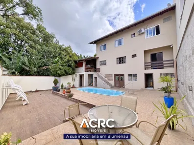 Casa com 4 Quartos à venda, 330m² no Água Verde, Blumenau