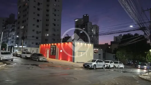 Sala Comercial à venda, 300m² no Bosque da Saúde, Cuiabá