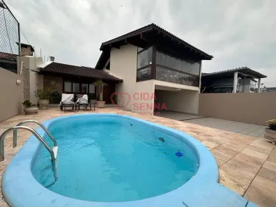 Casa com 3 Quartos à venda, 180m² no Balneário, Florianópolis