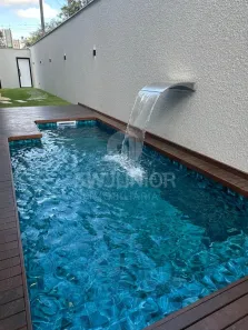 Sobrado com 3 Quartos à venda, 200m² no América, Joinville