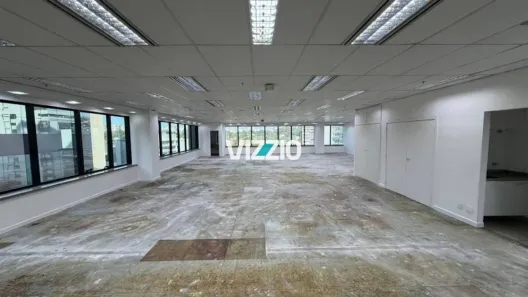 Sala Comercial para alugar, 238m² no Vila Nova Conceição, São Paulo