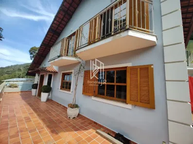 Casa com 4 Quartos à venda, 280m² no Mosela, Petrópolis