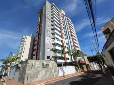 Apartamento com 3 Quartos para alugar, 138m² no Santa Mônica, Uberlândia