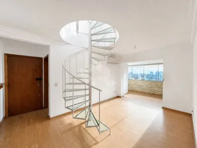 Apartamento com 3 Quartos para alugar, 174m² no São Geraldo, Porto Alegre