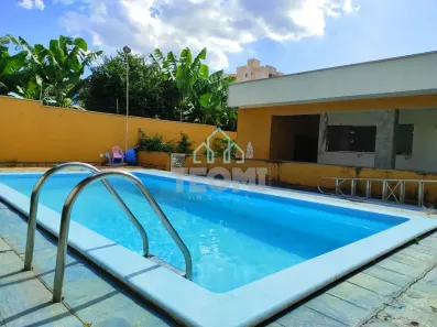 Casa com 5 Quartos à venda, 450m² no Vila São José, Taubaté