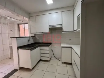 Apartamento com 2 Quartos para alugar, 63m² no Parque Residencial Aeroporto, Maringá