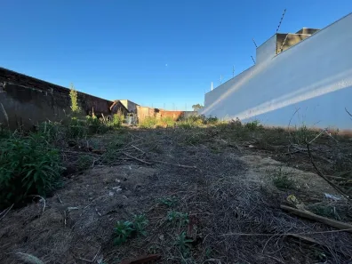 Lote/Terreno à venda, 234m² no Jardim Alvorada, Maringá