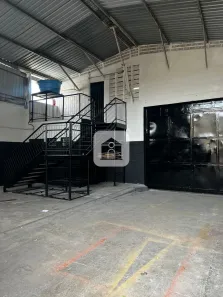 Galpão/Depósito/Armazém para alugar, 250m² no Nossa Senhora das Graças, Uberlândia