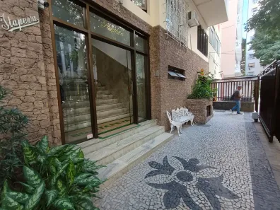 Apartamento com 2 Quartos para alugar, 78m² no Leme, Rio de Janeiro
