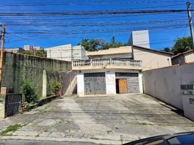 Sobrado com 3 Quartos para alugar, 300m² no Vila Carmosina, São Paulo