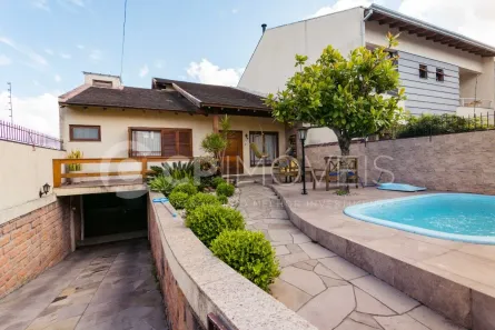 Casa com 3 Quartos à venda, 250m² no Mário Quintana, Porto Alegre