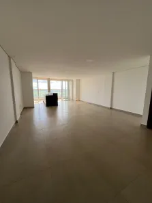 Apartamento com 4 Quartos à venda, 217m² no Residencial Amazonas, Franca