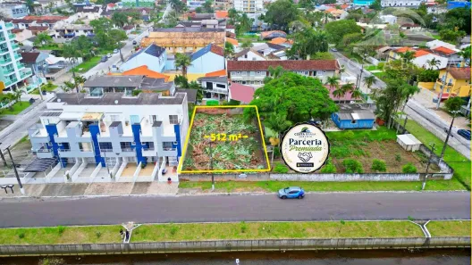 Lote/Terreno à venda, 512m² no Centro, Matinhos